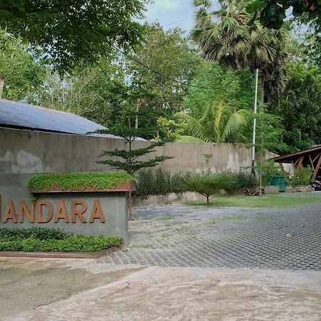 Casa Kandara Waingapu Exterior foto